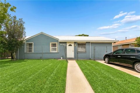Photo of 1448 AMES Boulevard, Marrero, LA 70072 (MLS # 2559621)