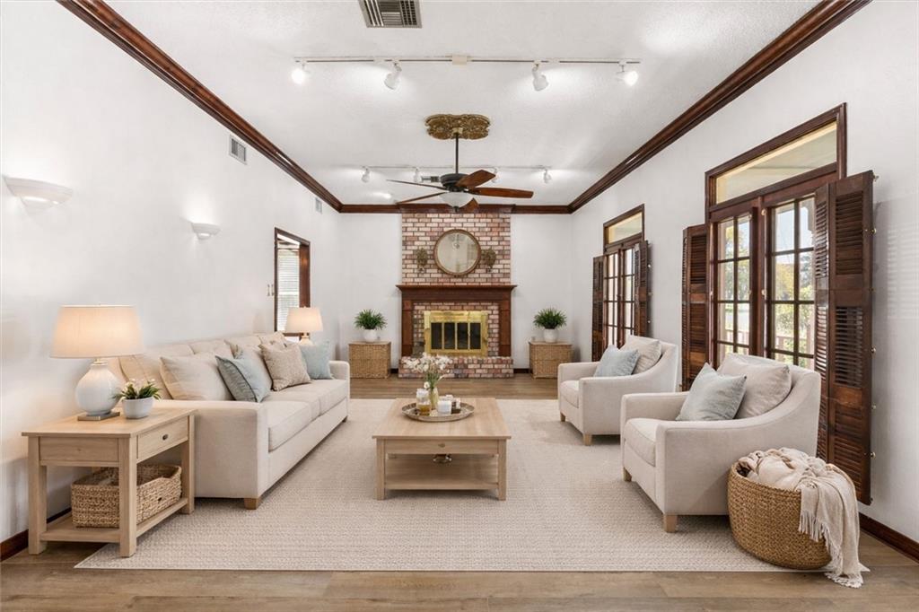 108 ASHLAND Drive