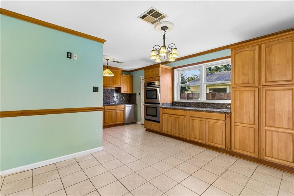 3288 PRESIDENTIAL Drive