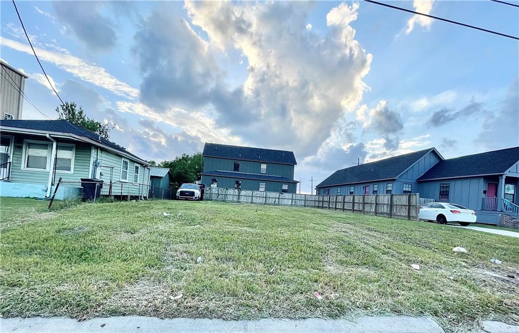 3934 JOHNNY JACKSON JR Boulevard