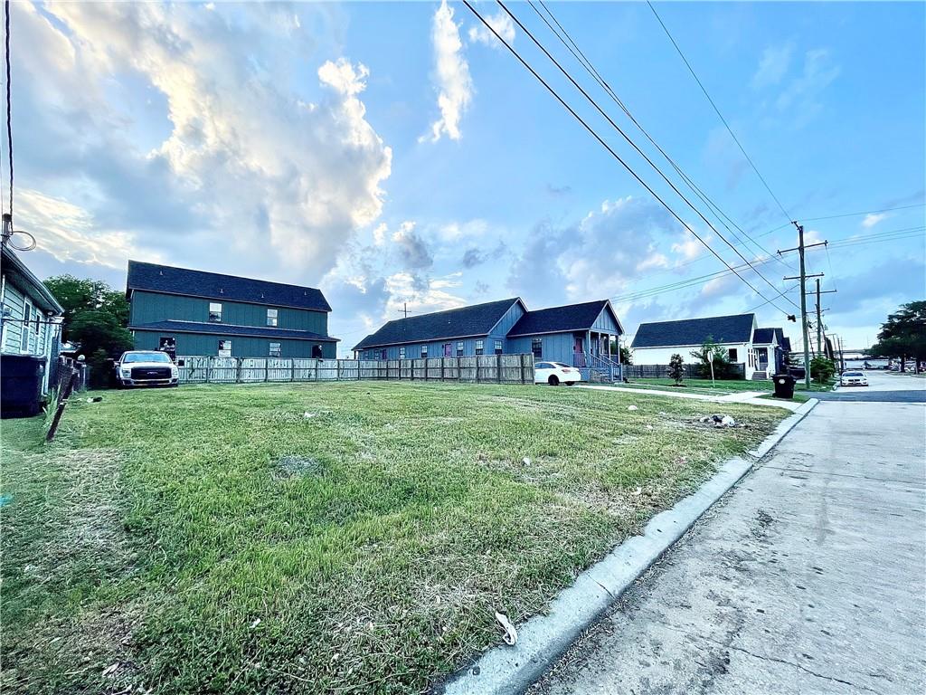 3934 JOHNNY JACKSON JR Boulevard