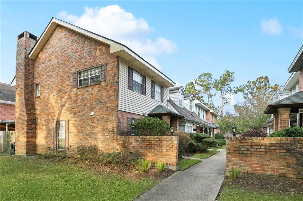 29 BRANDON HALL Drive D