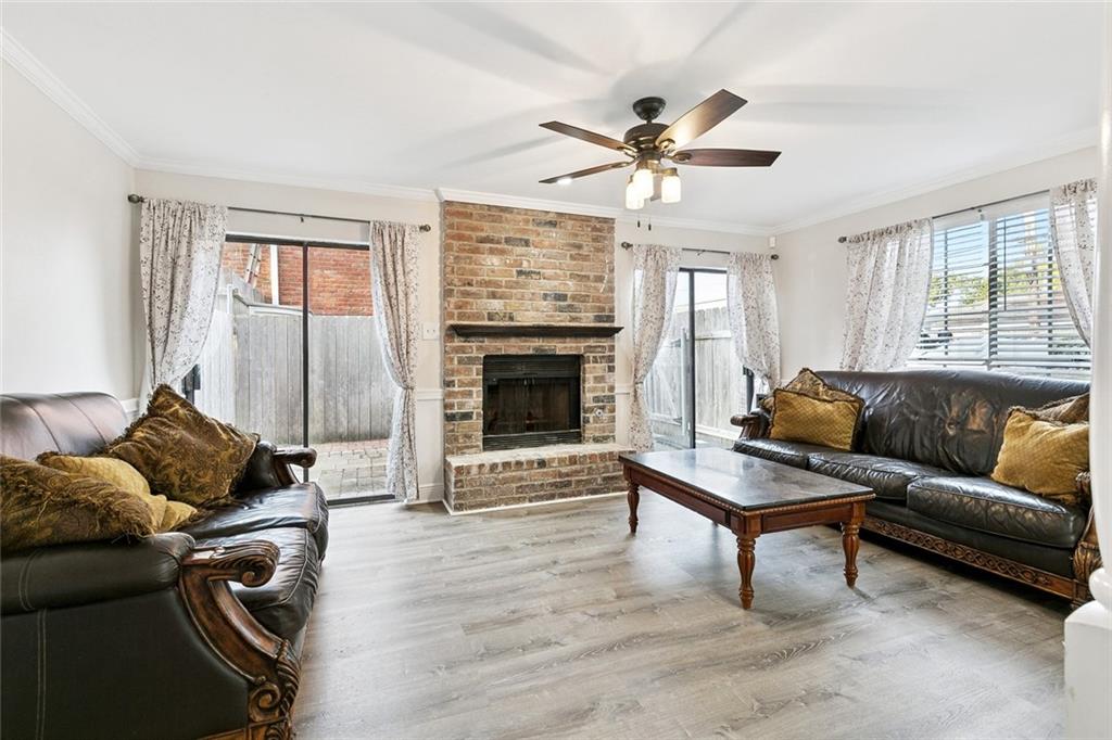 29 BRANDON HALL Drive D