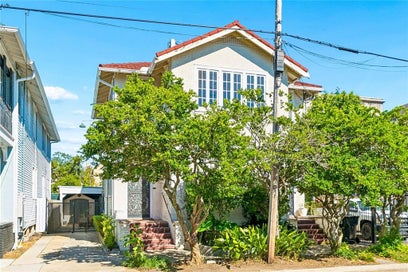4315 17 PITT Street New Orleans LA 70115