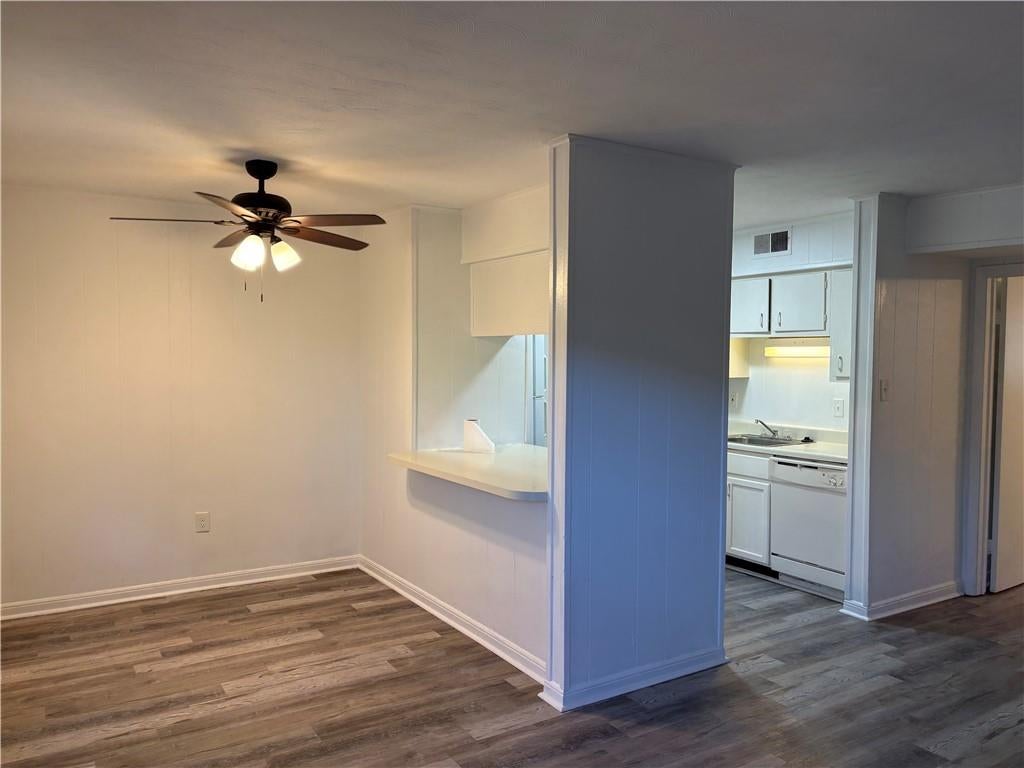 10542 JEFFERSON Highway 12