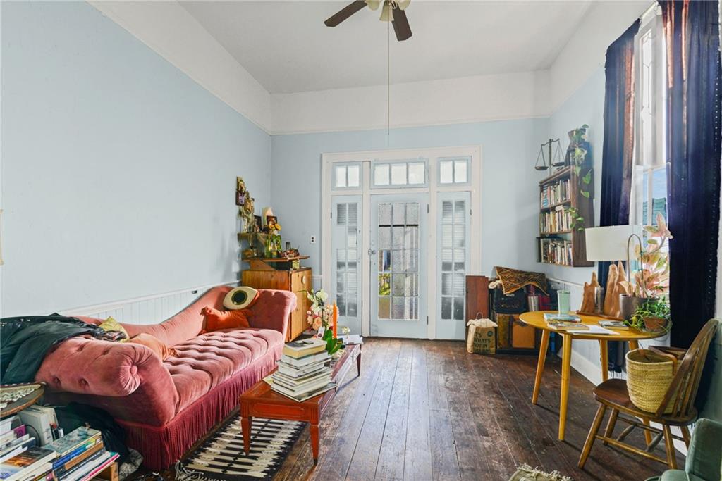 4031-33 ST CLAUDE Avenue