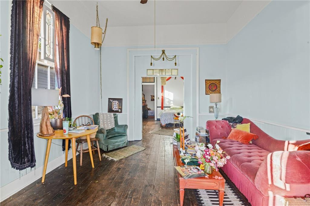 4031-33 ST CLAUDE Avenue