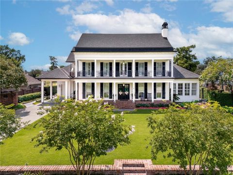 11 W WOODLAWN Drive Destrehan LA 70047