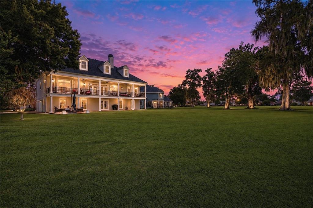 26 BOCAGE Drive