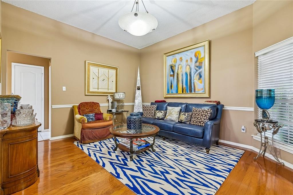 1616 STEEPLE CHASE Lane