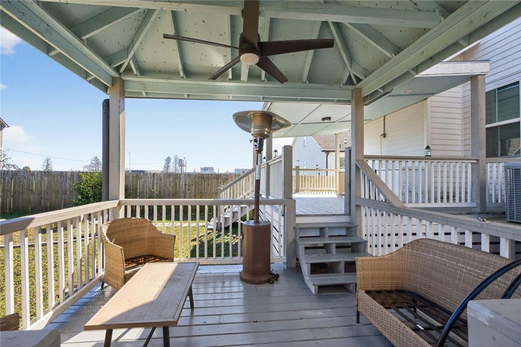 3008 WASHINGTON Street