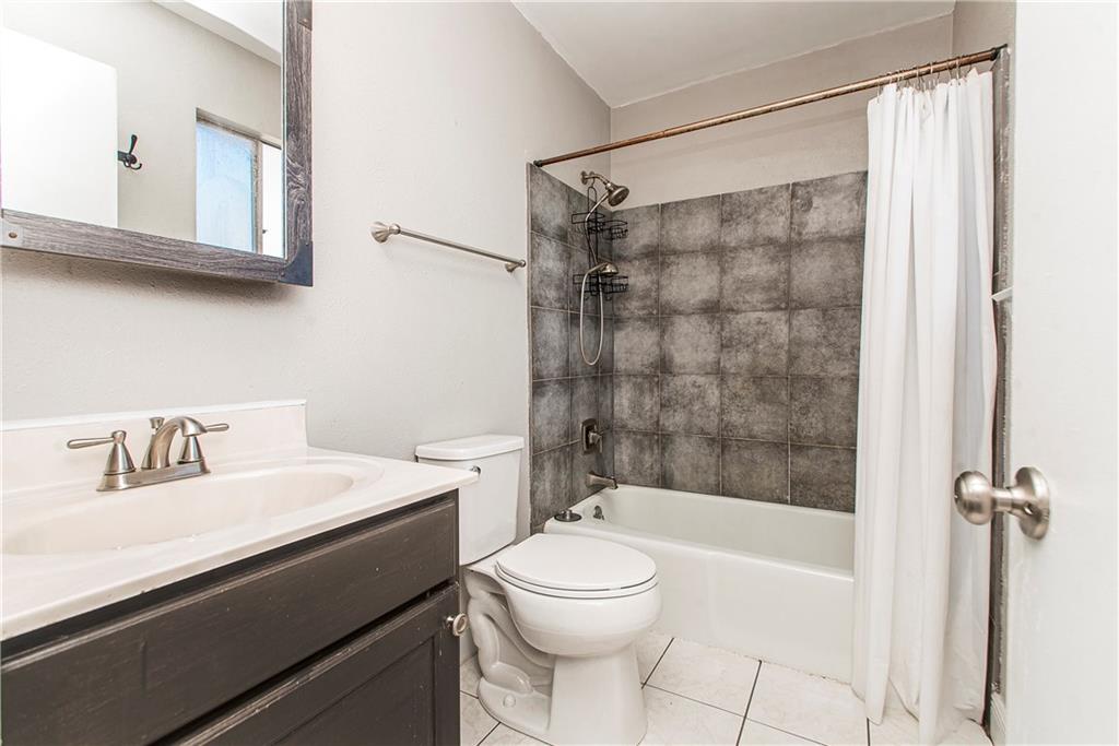 Metairie, Louisiana 70002, United States, 3 Bedrooms Bedrooms, ,3 BathroomsBathrooms,Residential,Pending,65838