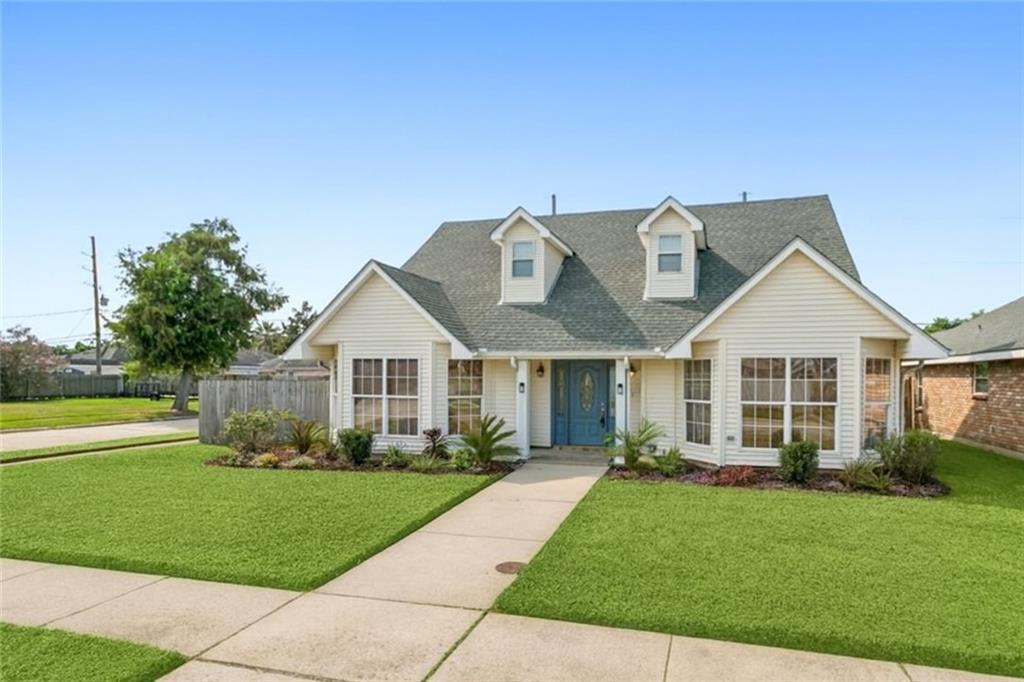 3200 BRADBURY Street