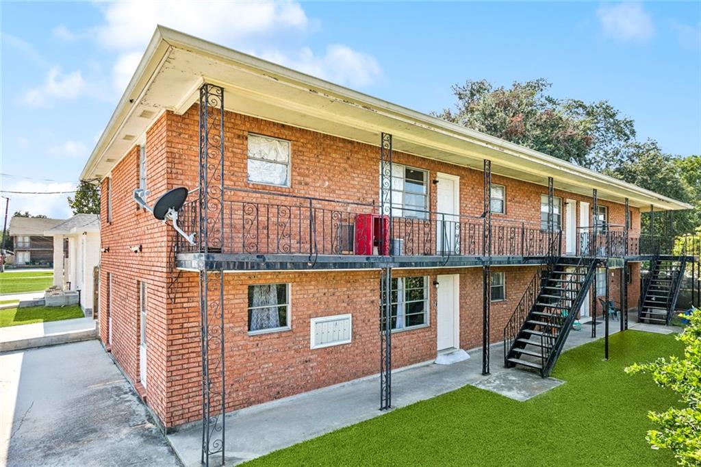 3316 DELAMBERT Street