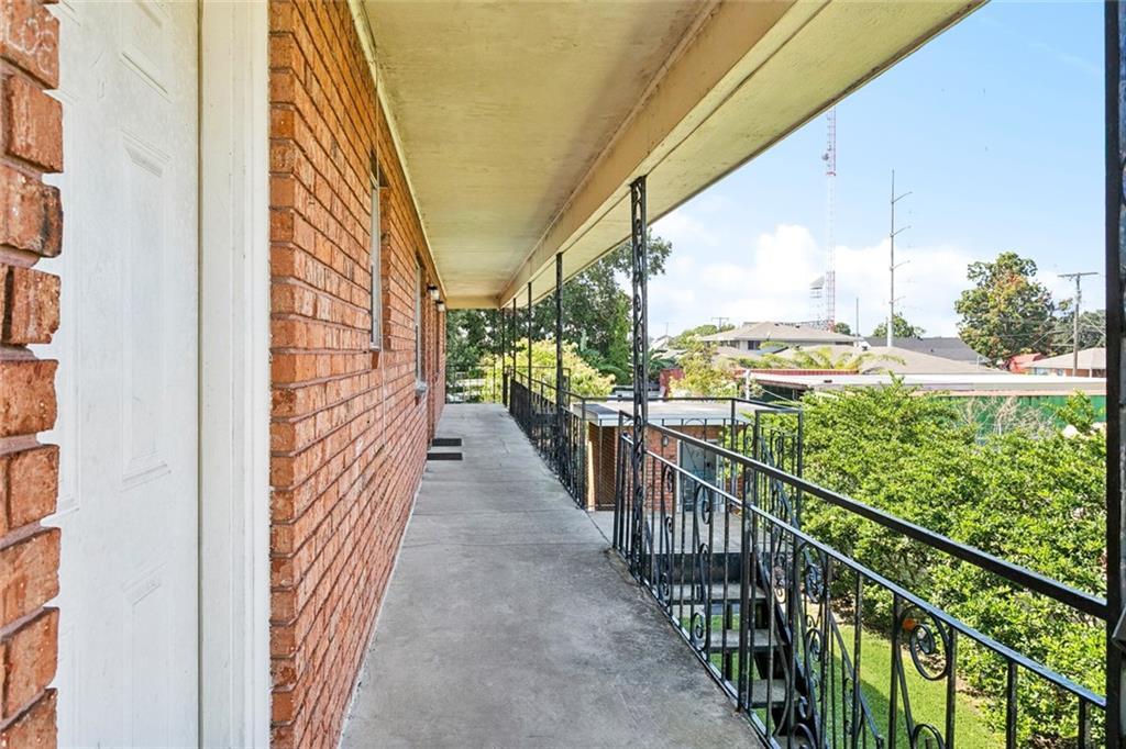 3316 DELAMBERT Street