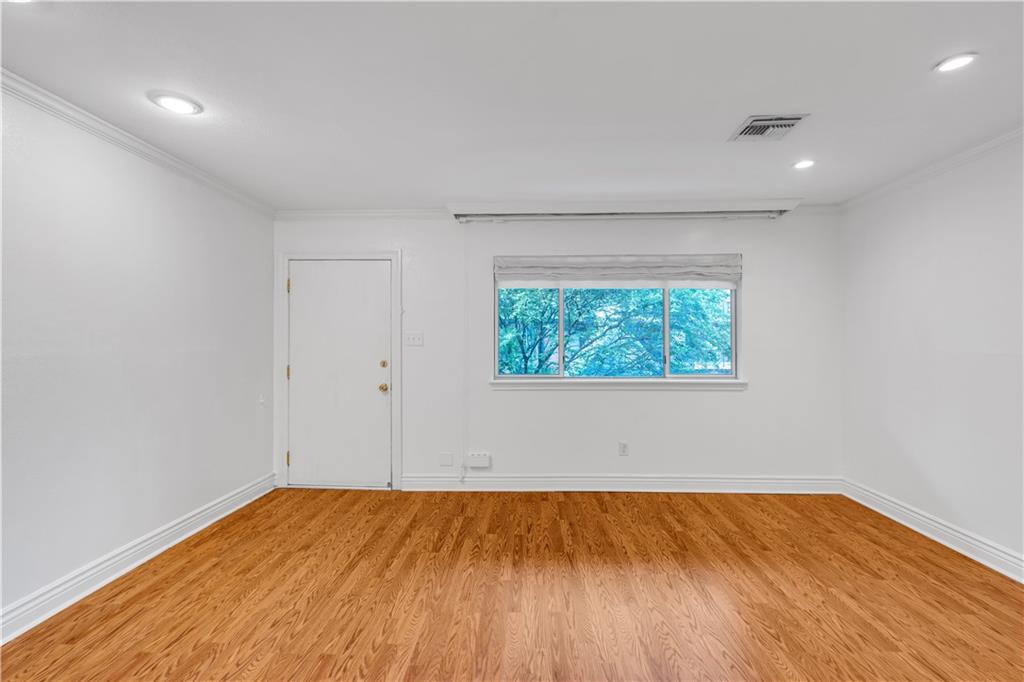 3201 ST. CHARLES Avenue 230