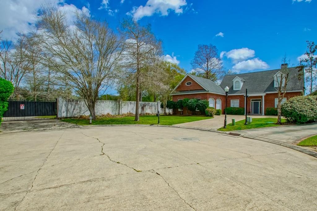 57 FAIRWAY OAKS Drive