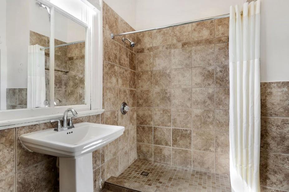 1029 N RAMPART Street