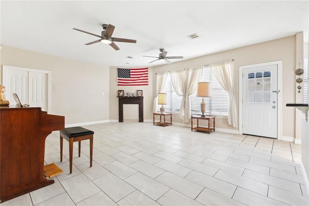 3945 JEAN LAFITTE Parkway
