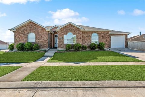 3945 JEAN LAFITTE Parkway Chalmette LA 70043