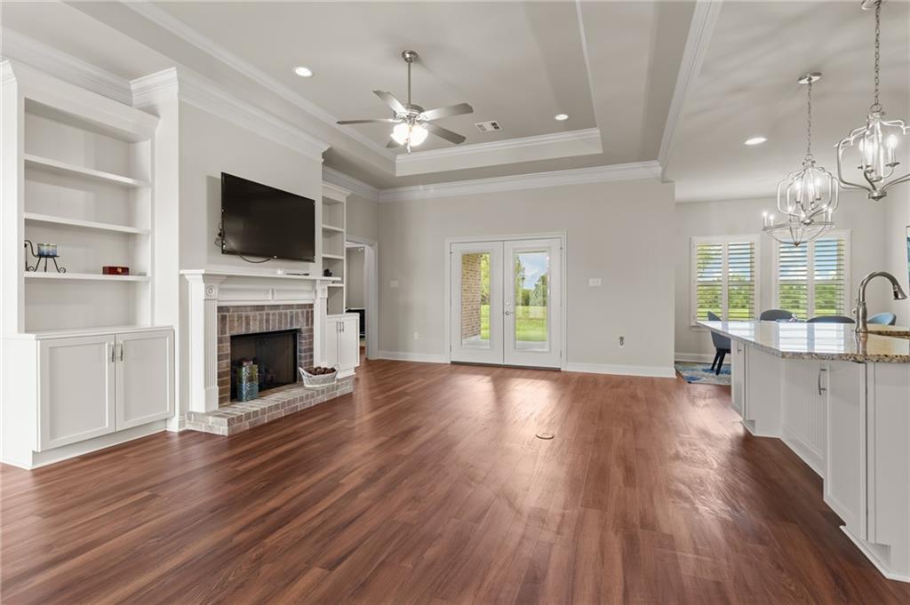 132 MOONLIGHT COVE Lane