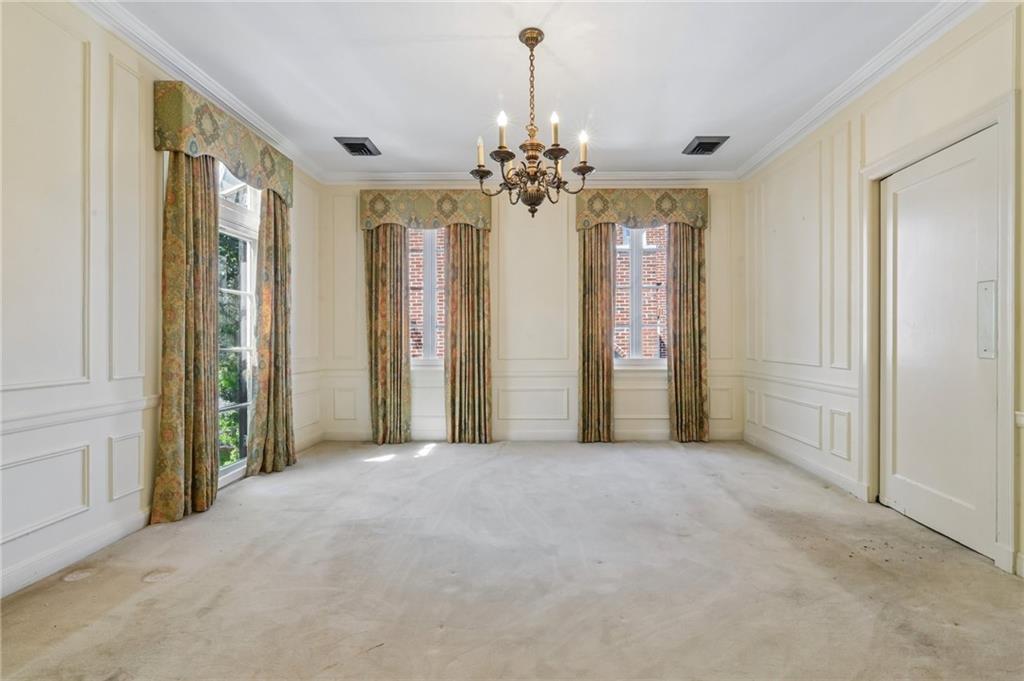 New Orleans, Louisiana, 70125, United States, 5 Bedrooms Bedrooms, ,5 BathroomsBathrooms,Residential,Active,2041770