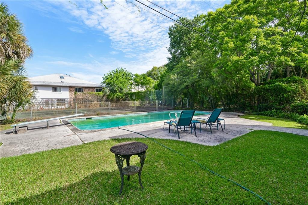New Orleans, Louisiana, 70125, United States, 5 Bedrooms Bedrooms, ,5 BathroomsBathrooms,Residential,Active,2041770