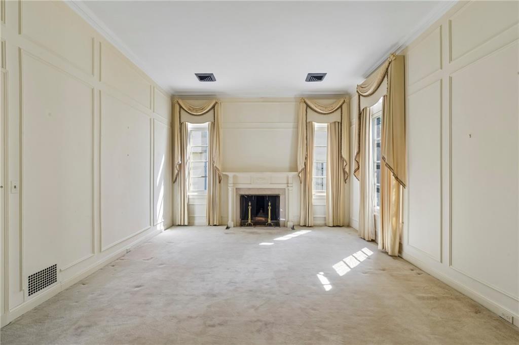 45 VERSAILLES Boulevard