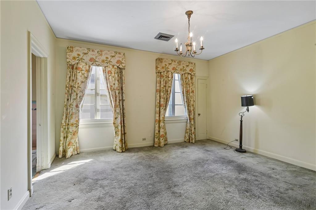 New Orleans, Louisiana, 70125, United States, 5 Bedrooms Bedrooms, ,5 BathroomsBathrooms,Residential,Active,2041770