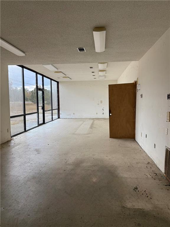 14383 HIGHWAY 21 Highway