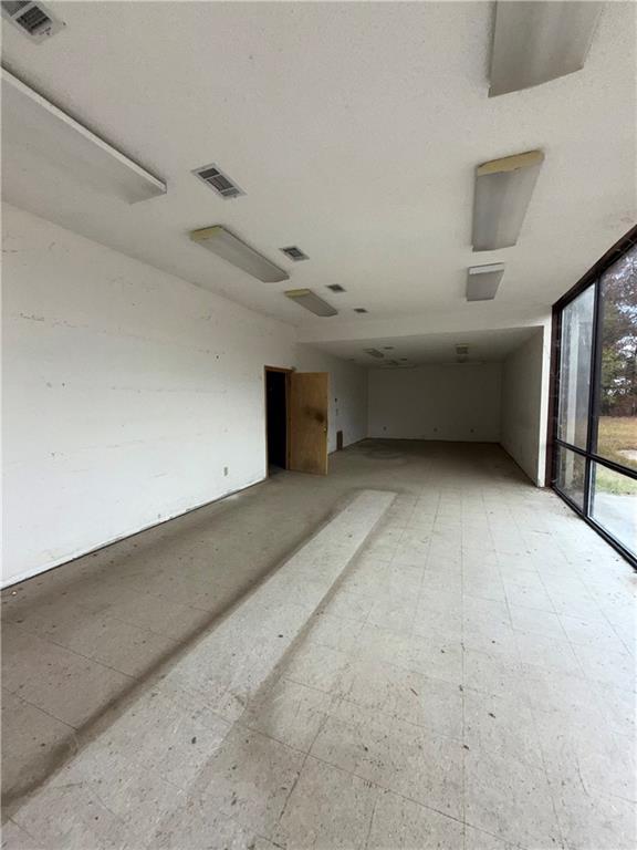 14383 HIGHWAY 21 Highway