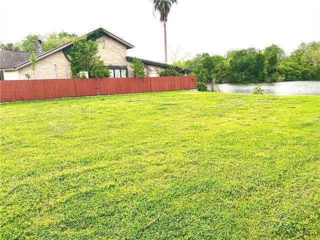 2432 SOUTH LAKE Boulevard