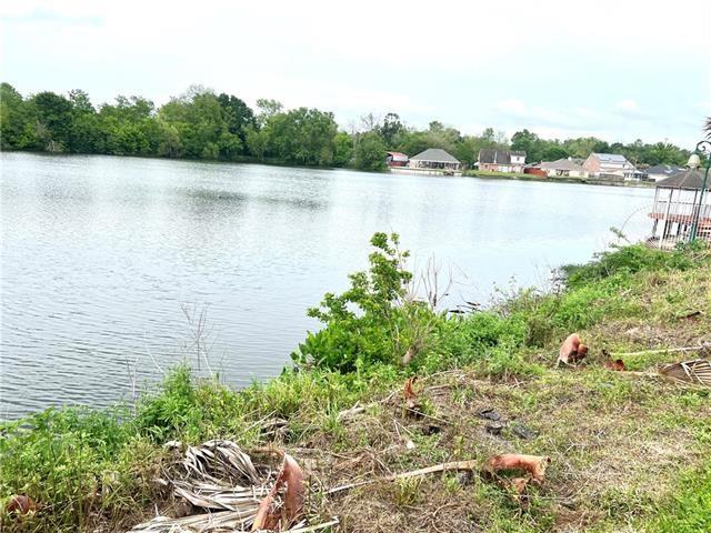 2432 SOUTH LAKE Boulevard