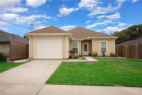 Photo of 2209 MAINE Avenue, Kenner, LA 70062 (MLS # 2554688)