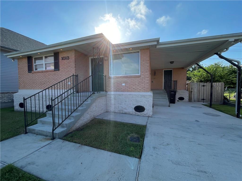 1013 COUGAR Drive