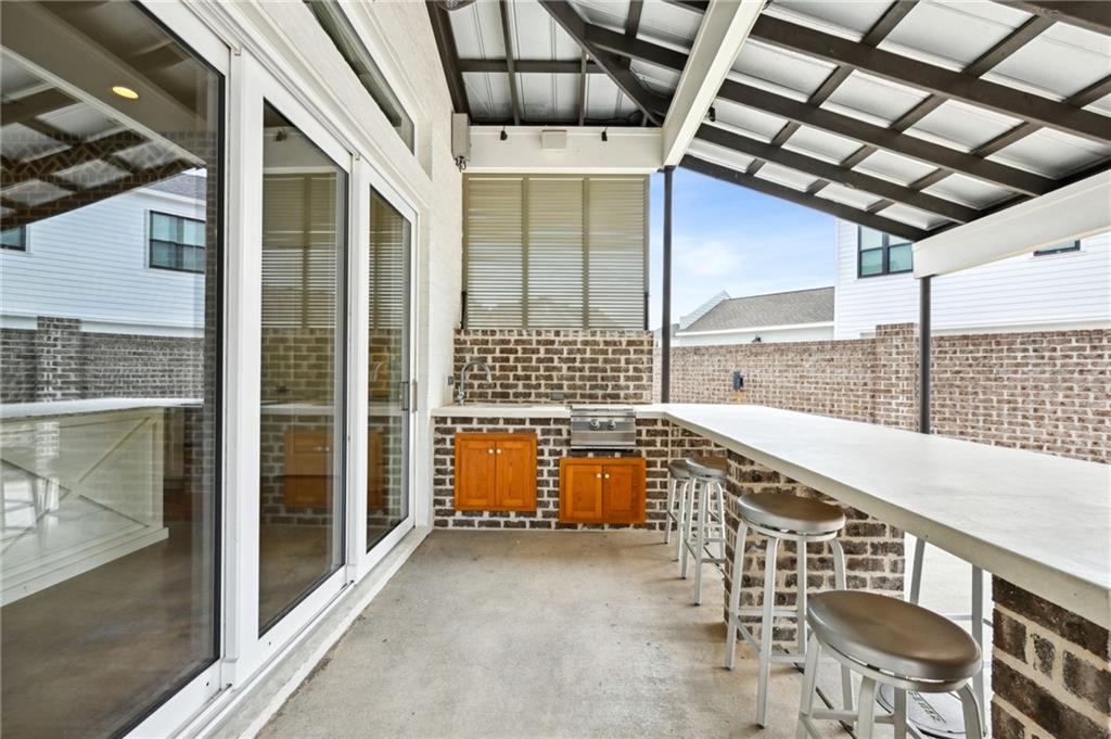 601 BOCAGE Court