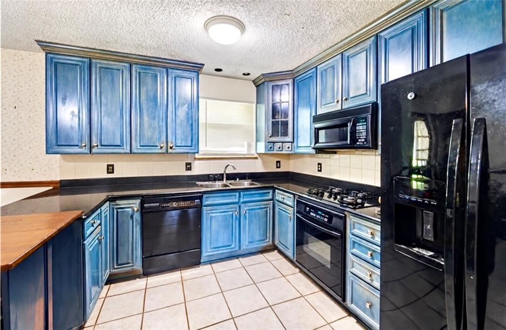 1300 BELMNT Place