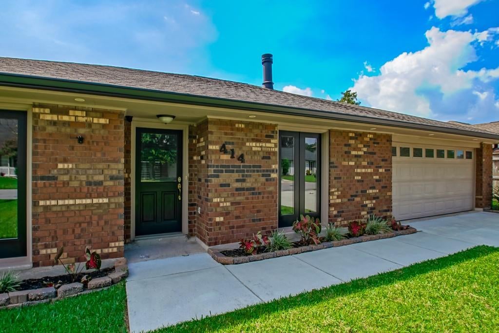 414 MONSANTO Avenue