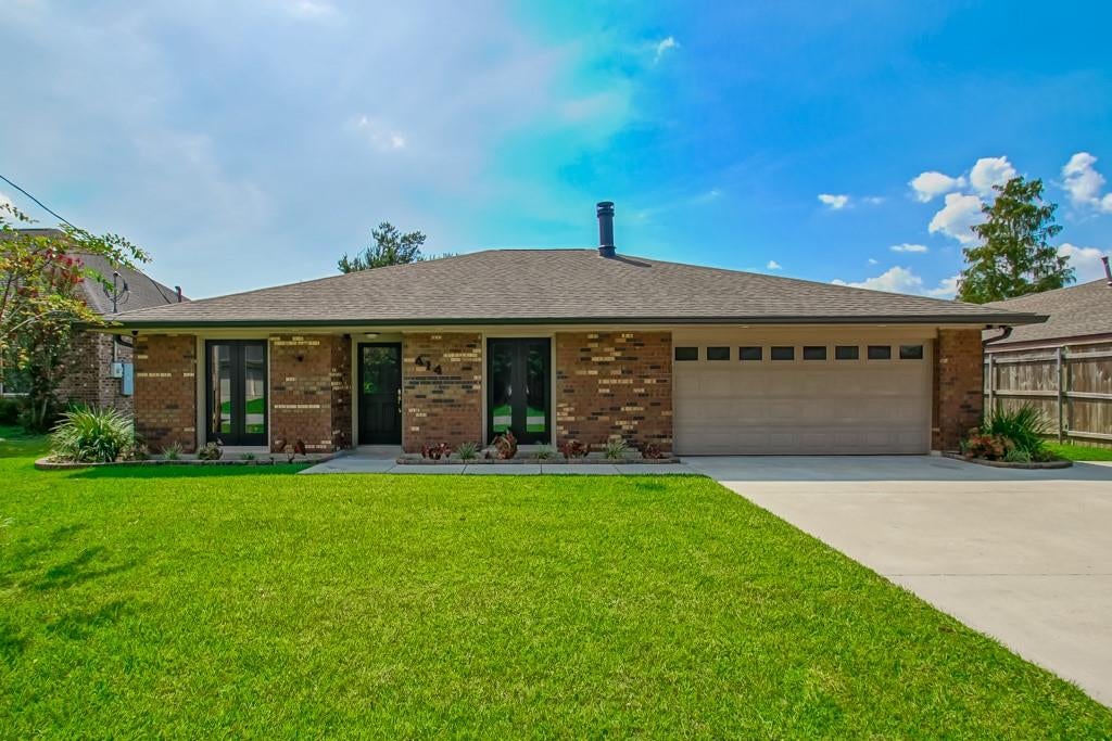 414 MONSANTO Avenue