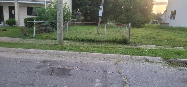 4956 TULIP ST, NEW ORLEANS, LA 70126 - Image 762ee23724e5faa2ad534433cdf00a60/1674308115