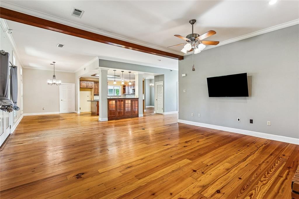 301 SHADY OAK Lane