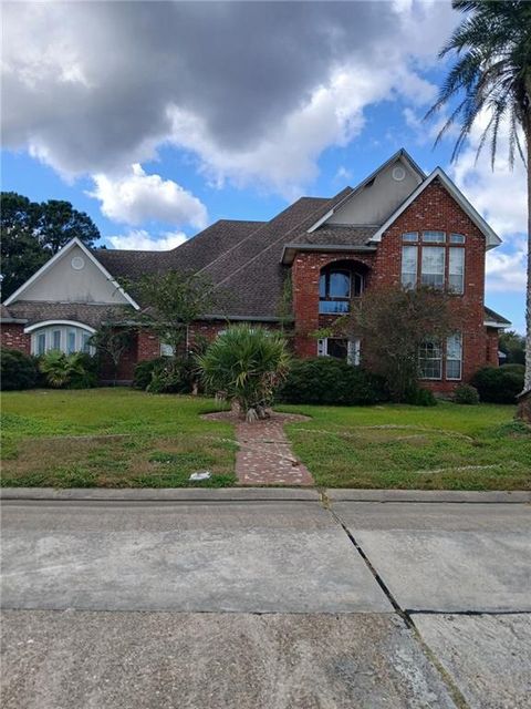 3644 W LAKE ASPEN Drive Gretna LA 70056