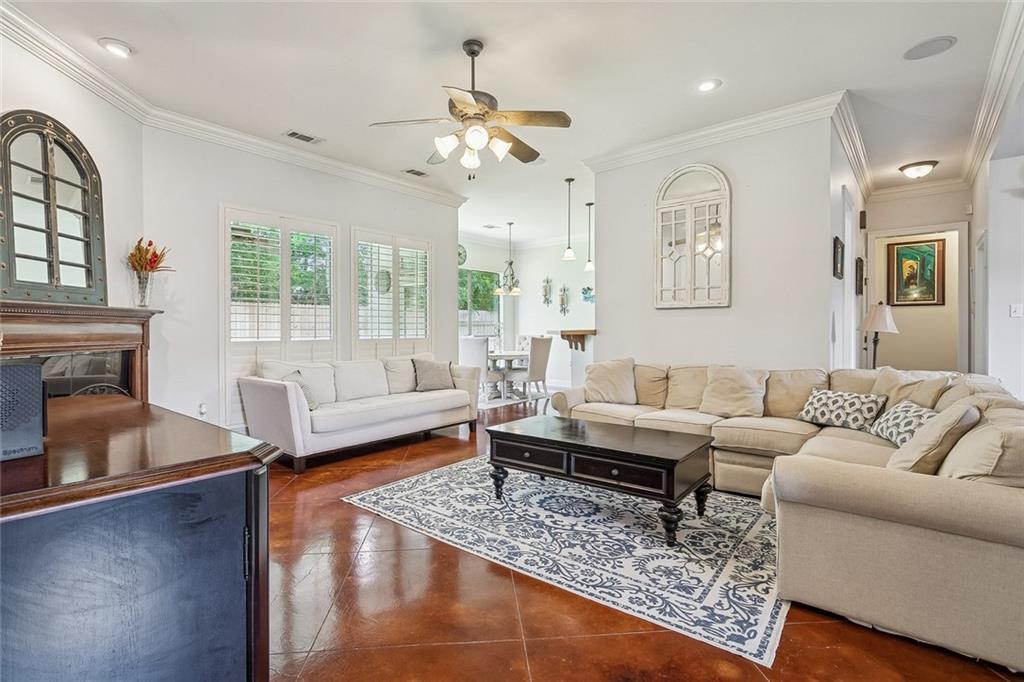 172 TIMBERWOOD Drive