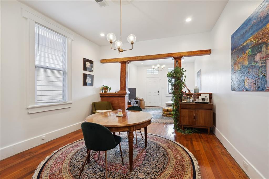 1805 07 ST ROCH Avenue