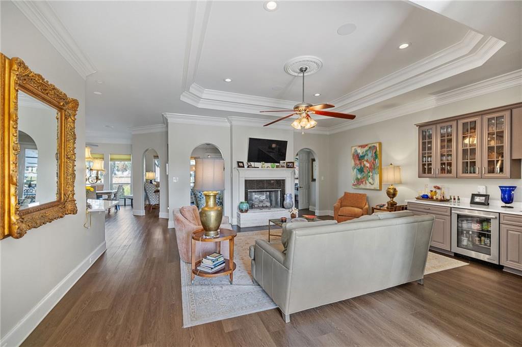 24196 SNOWY EGRET Cove