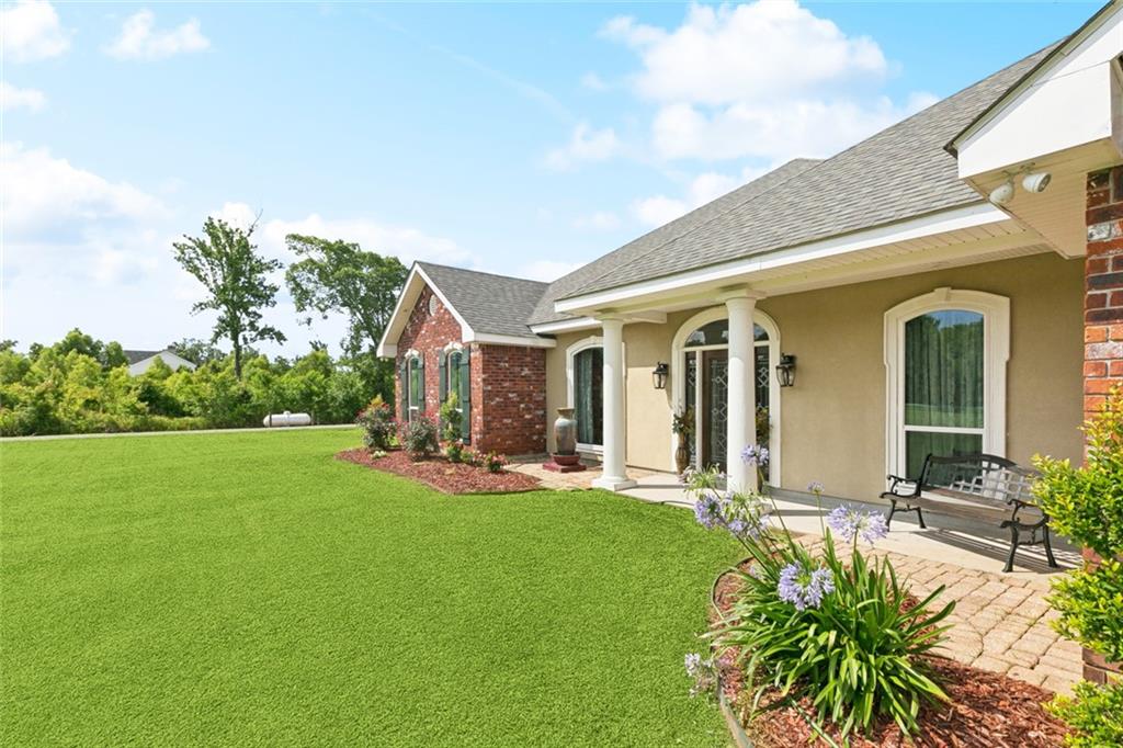 11339 WILLOW Drive