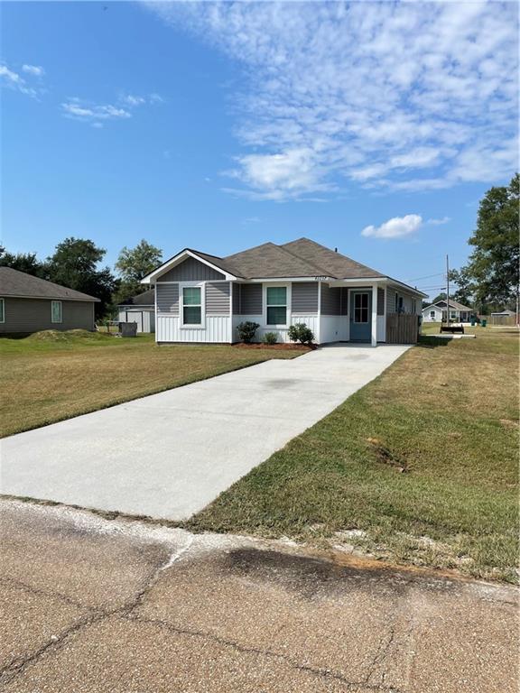 Ponchatoula, Louisiana 70454, United States, 4 Bedrooms Bedrooms, ,2 BathroomsBathrooms,Residential,Active,219387