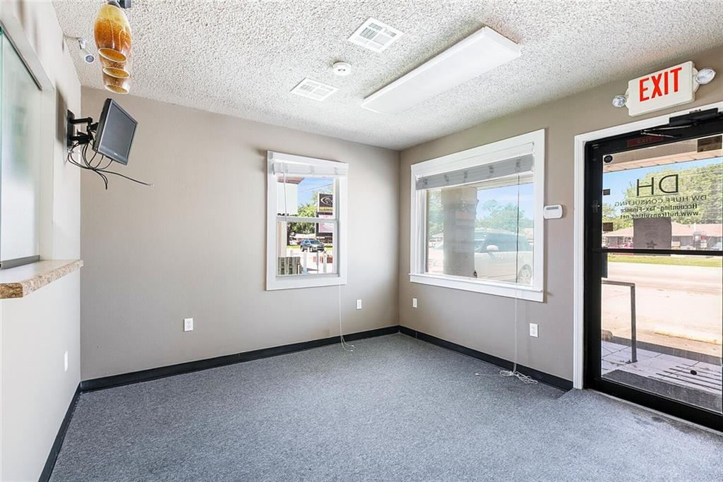 210 W. JUDGE PEREZ Drive