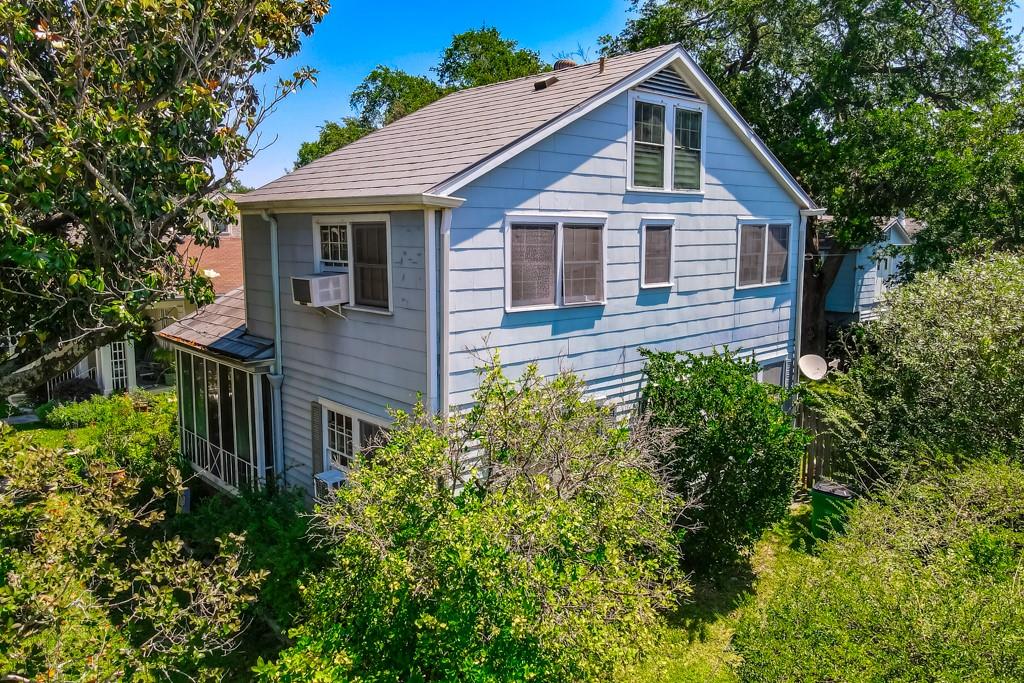 169 BEVERLY Drive