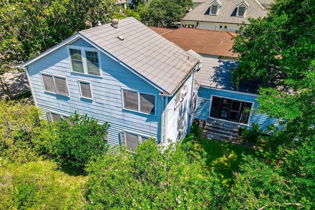 169 BEVERLY Drive